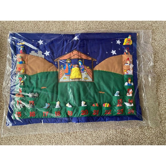 Pockets of Learning Fabric Peace on Earth Nativity Manger Advent Calendar 29×21 - Picture 1 of 3